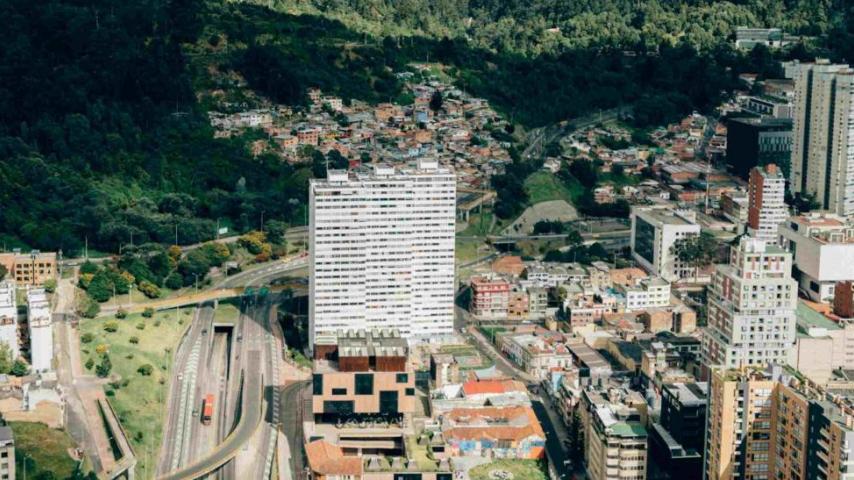 La regulación de los Airbnb en Bogotá, con tu amigo Canal Institucional