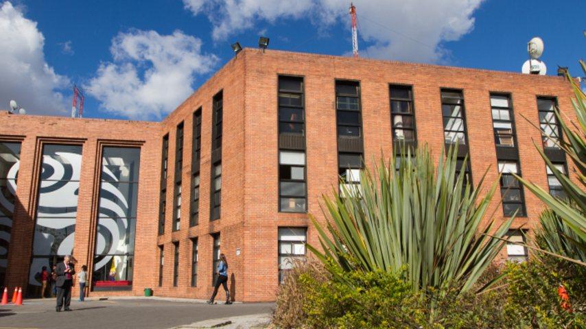 Edicto de un contratista fallecido para pago de honorarios