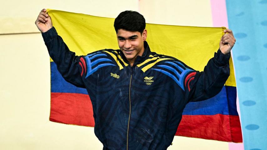 París 2024: ¡Medalla de plata para Ángel Barajas en la barra fija!