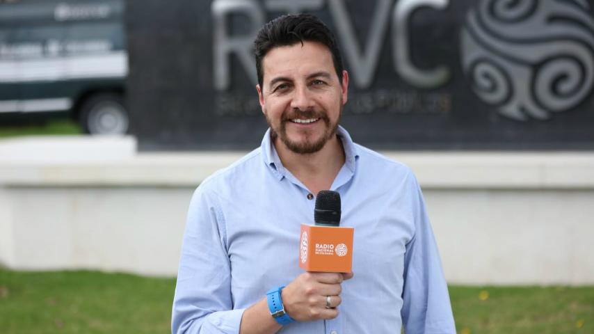 Juan Ricardo Pulido, periodista de Radio Nacional de Colombia, RTVC Medios Públicos
