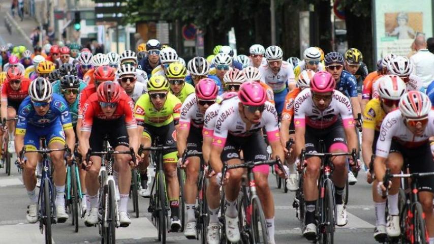 La Boucles de la Mayenne 2024, por la pantalla de Señal Colombia