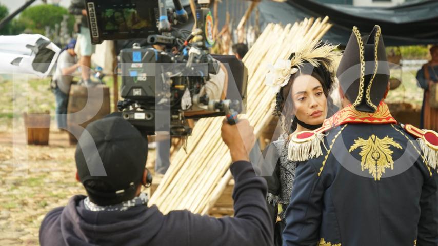 Disfrute aquí del teaser, el detrás de cámaras e imágenes de la megaproducción Padilla