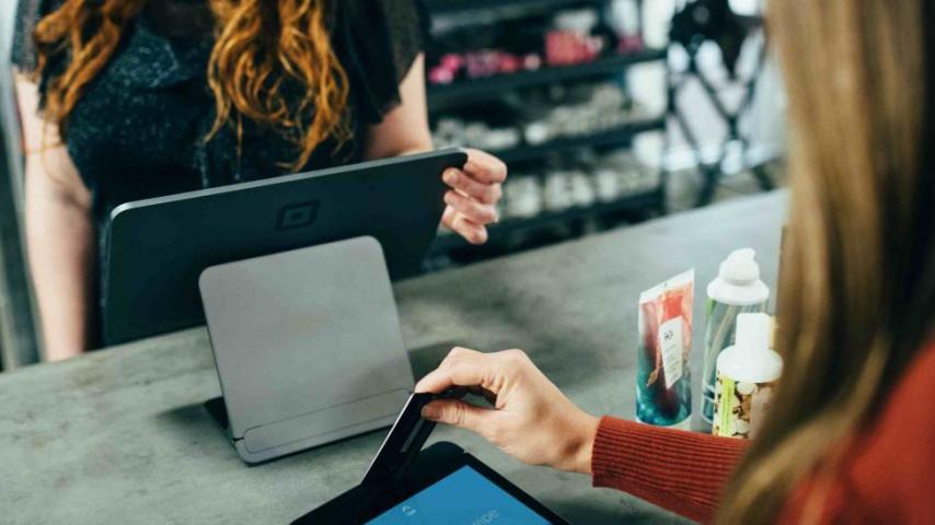 Canal Institucional te explica cómo te afecta que suban o bajen las tasas de interés