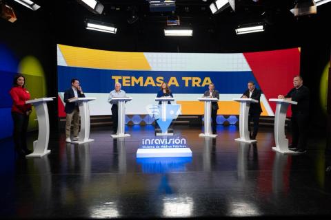 Con seis candidatos se realizó el segundo debate presidencial en Inravisión