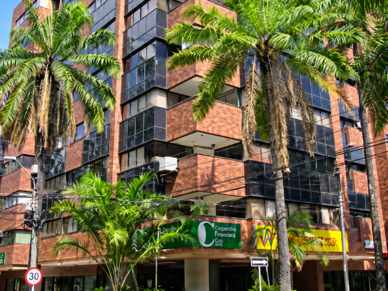 Edificio Fuente Versalles