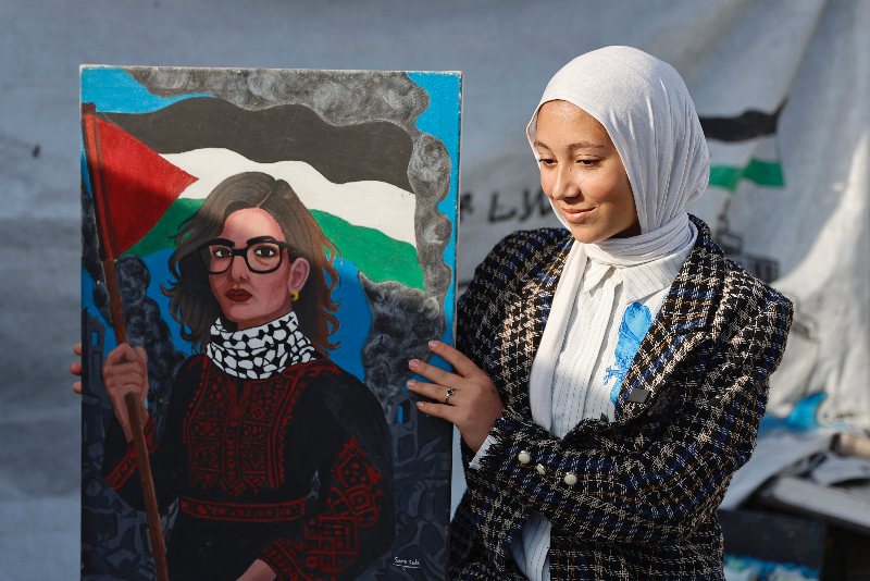 Javier Bardem, Mark Ruffalo, Peter Gabriel y más apoyan a Francesca Albanese, relatora de la ONU para Palestina