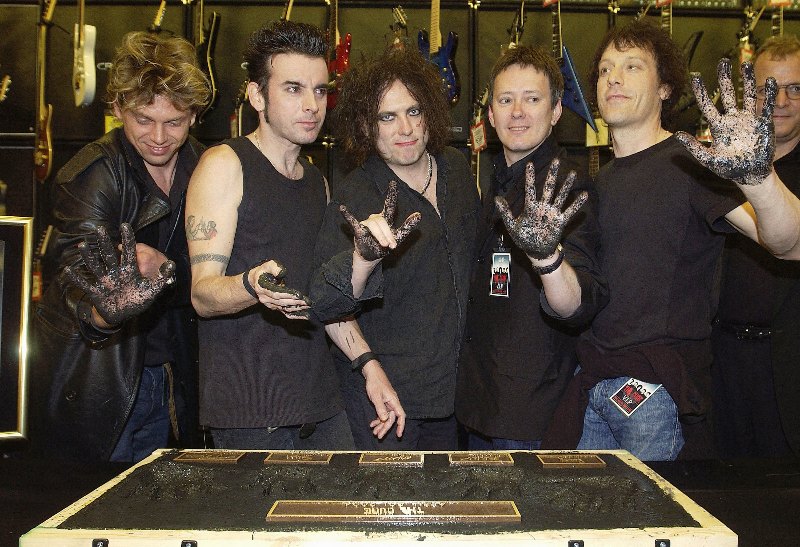 Muere Perry Bamonte, guitarrista de The Cure