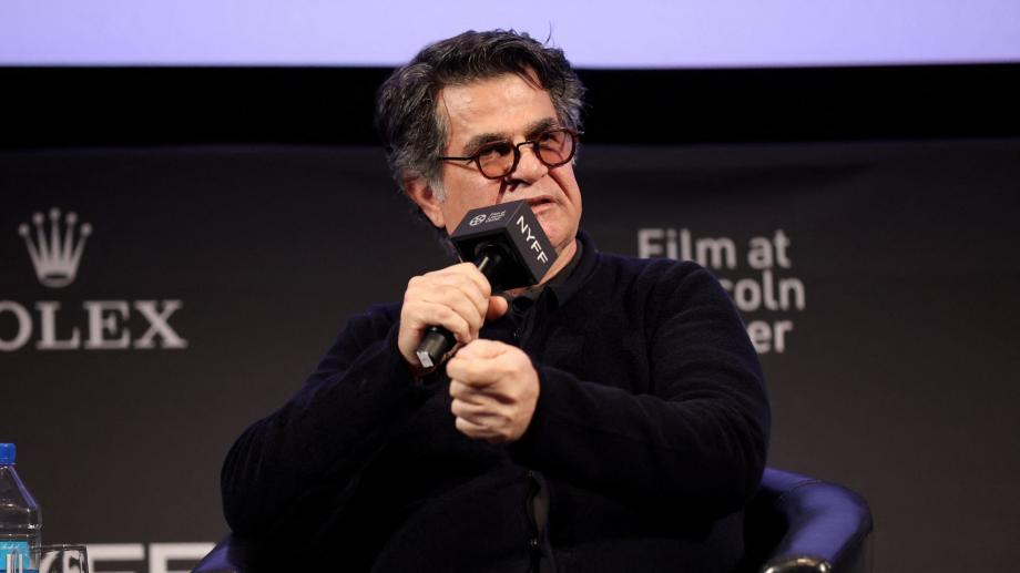 El cineasta Jafar Panahi alza la voz y pide apoyo internacional para los manifestantes en Irán