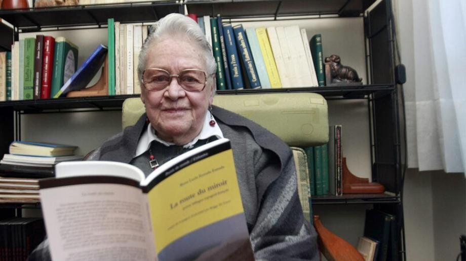 Premio nacional de poesía Maruja Vieira – RTVC: convocatoria, requisitos y propósito del galardón