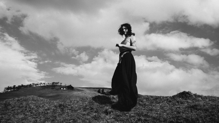 Briela Ojeda: la voz andina que renovó la canción colombiana desde la poesía, la memoria y la naturaleza