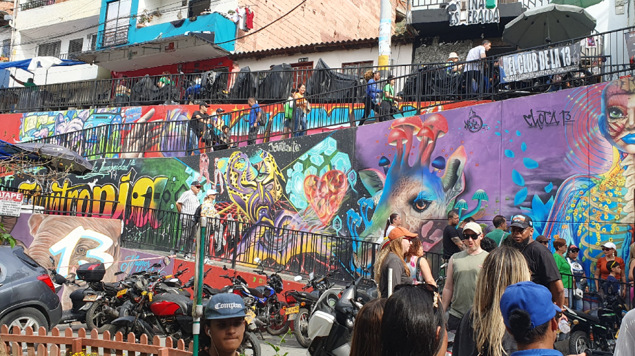 Día Mundial del Arte: cómo el street art transforma barrios de Colombia