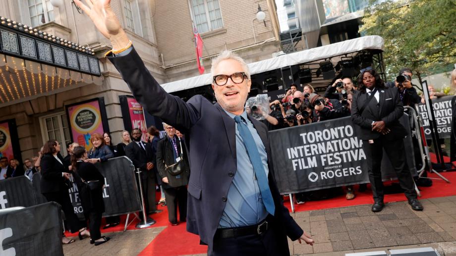 Alfonso Cuarón: el director que convirtió la migración en un lenguaje cinematográfico 