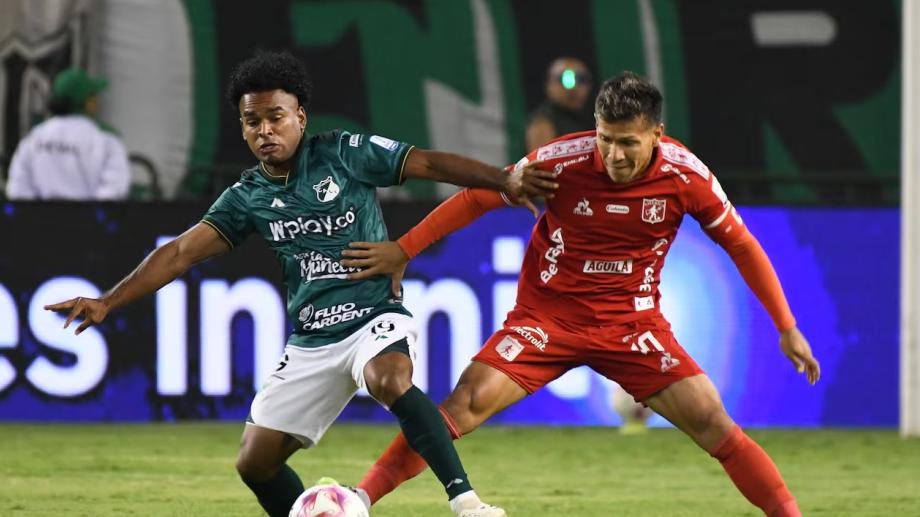 ¡El clásico del Valle se vive y se escucha por la Radio Nacional de Colombia!  Las 74 frecuencias de la Radio Nacional de Colombia transmitirán este sábado 25 de abril el duelo entre el Deportivo Cali y el América.  Todo está listo para que la Radio Nacio