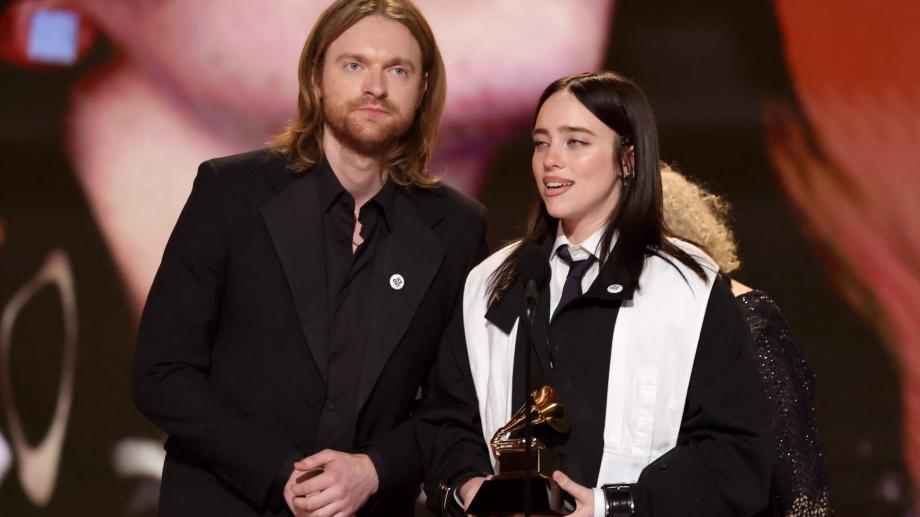 Los Grammy 2026 se convirtieron en una protesta contra ICE y las políticas migratorias