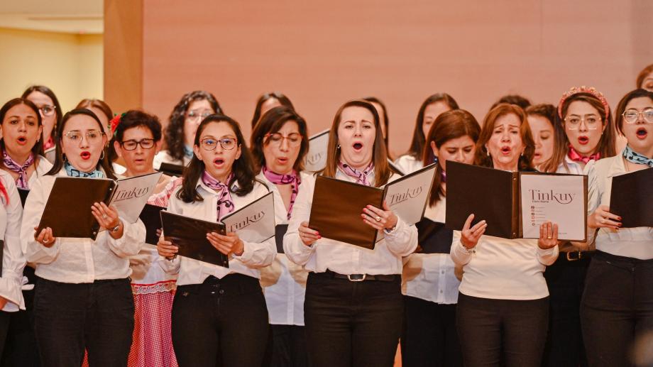 La navidad que se canta en coro: Tinkuy reúne más de cien voces en Bogotá