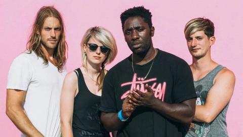 Bloc Party llega a Bogotá este 31 de octubre con un show que revive lo mejor del indie rock británico