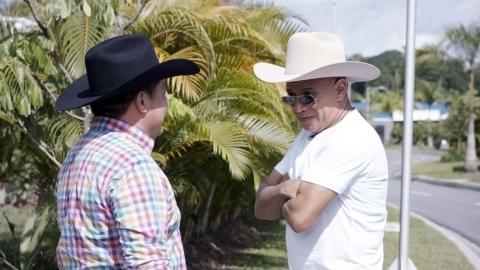 Coronel en su laberinto
