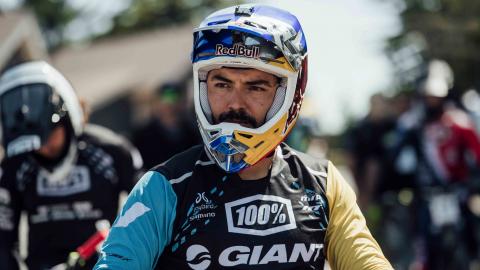 Tres grandes ciclistas que estarán en la Red Bull Monserrate Cerro Abajo 2022