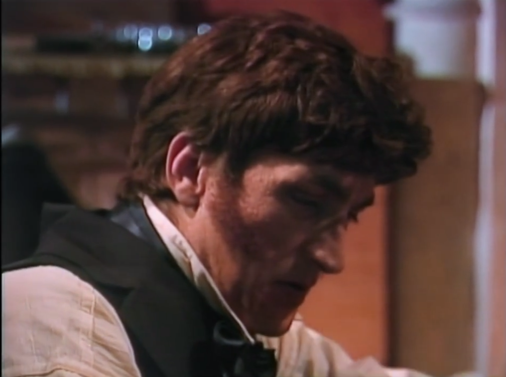 Fernando Montoya como Antonio Nariño