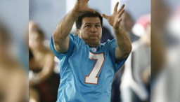 Fuad Reveiz, un colombiano en la NFL