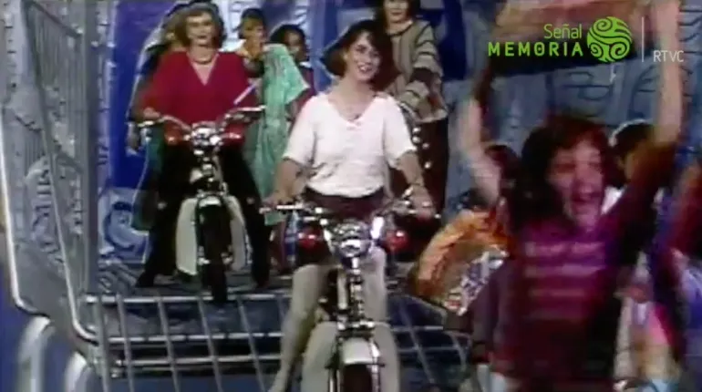 Comercial 20 Años Cafam - 1987