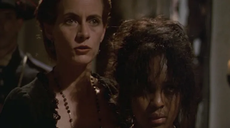 Doña Mariana de Bohórquez (interpretada por Kristina Lilley) en el telefilme Amores ilícitos
