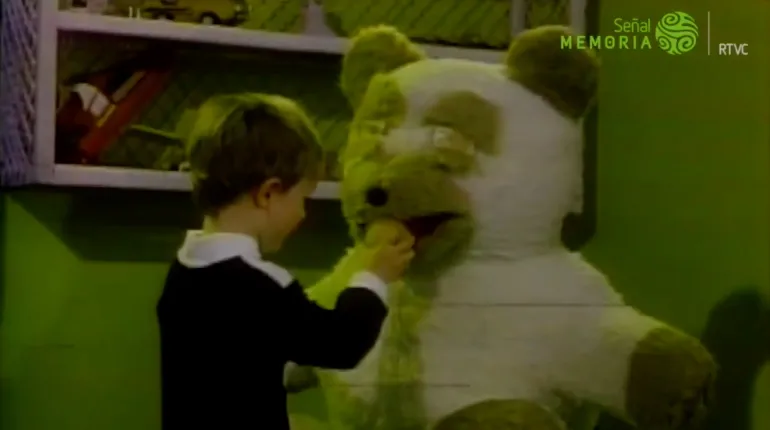 Niño en comercial Buñuelos Sumaíz años 80