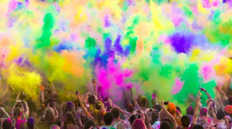 Color Run en comparación con protestas estudiantiles en Colombia