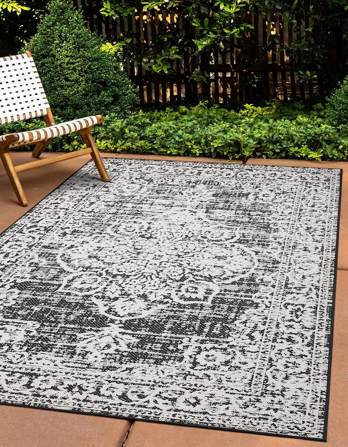 Outdoor Rugs Modern Vintage Look Carpets - Picture 4 of 64