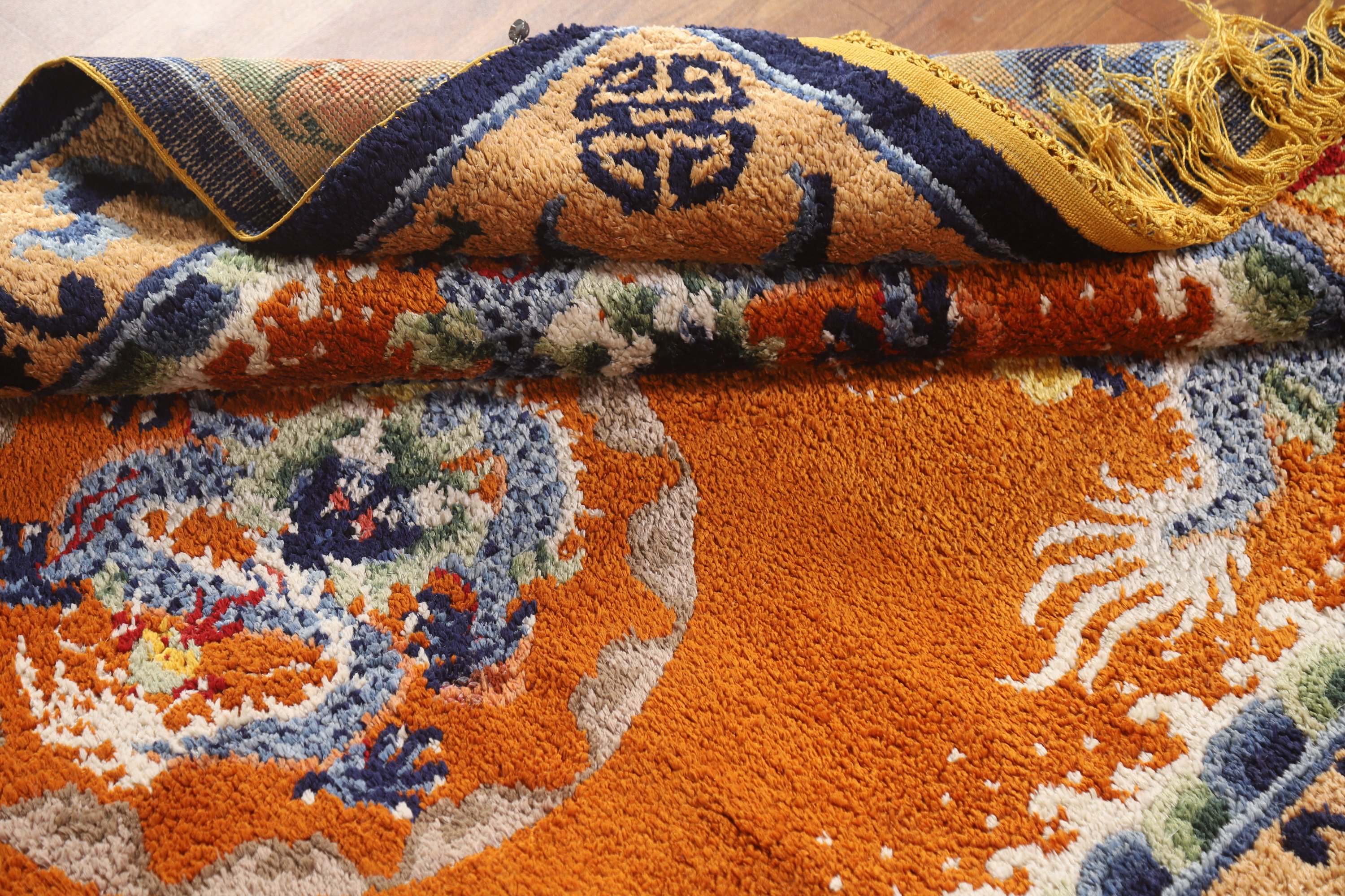 Orange Art Deco Vegetable Dye Chinese Rug 4x6 ft Hand-knotted Silk