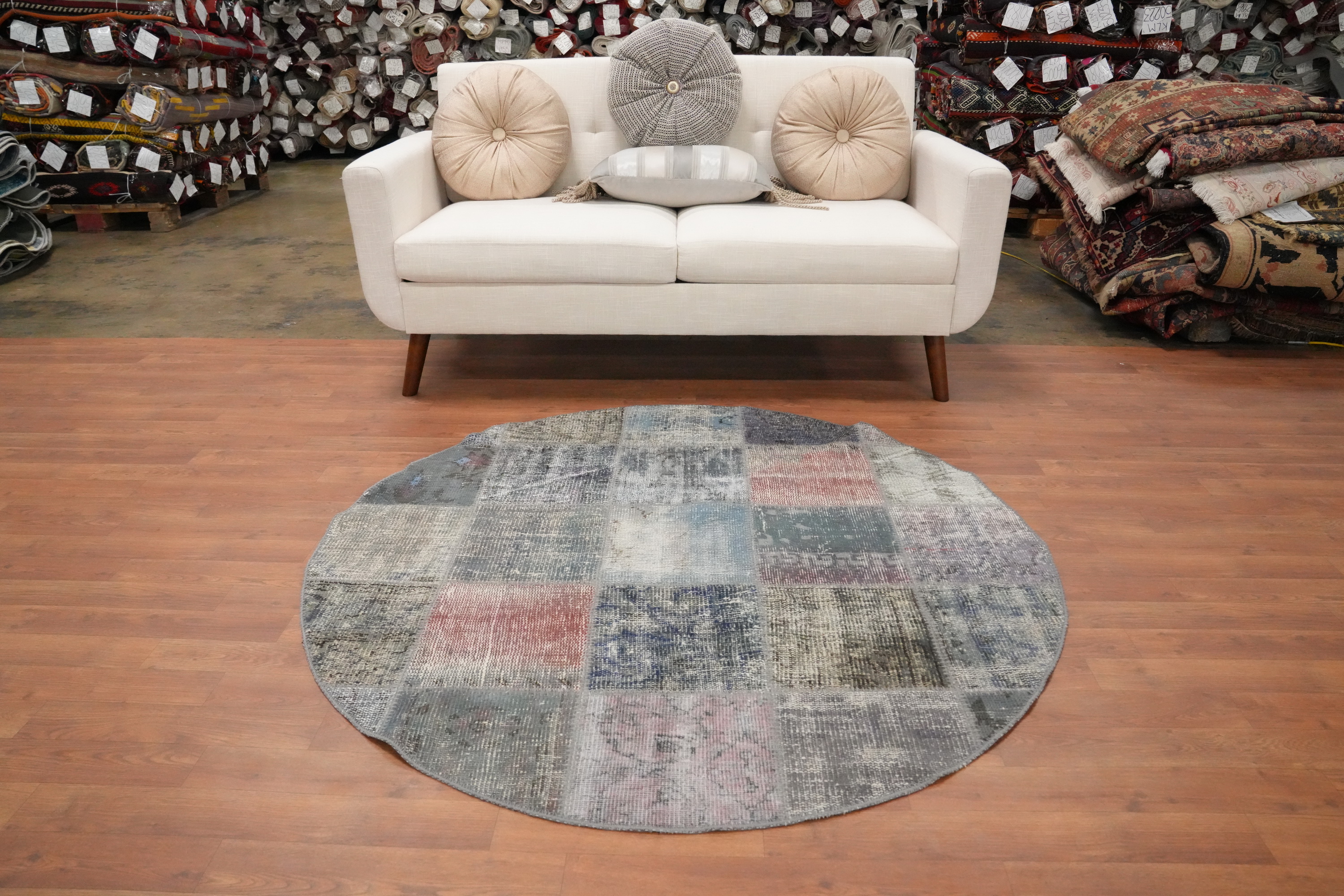 Patchwork Handmade Round Area Rug 5x5 Distressed Modern Turkish Wool Carpet - Picture 3 of 6