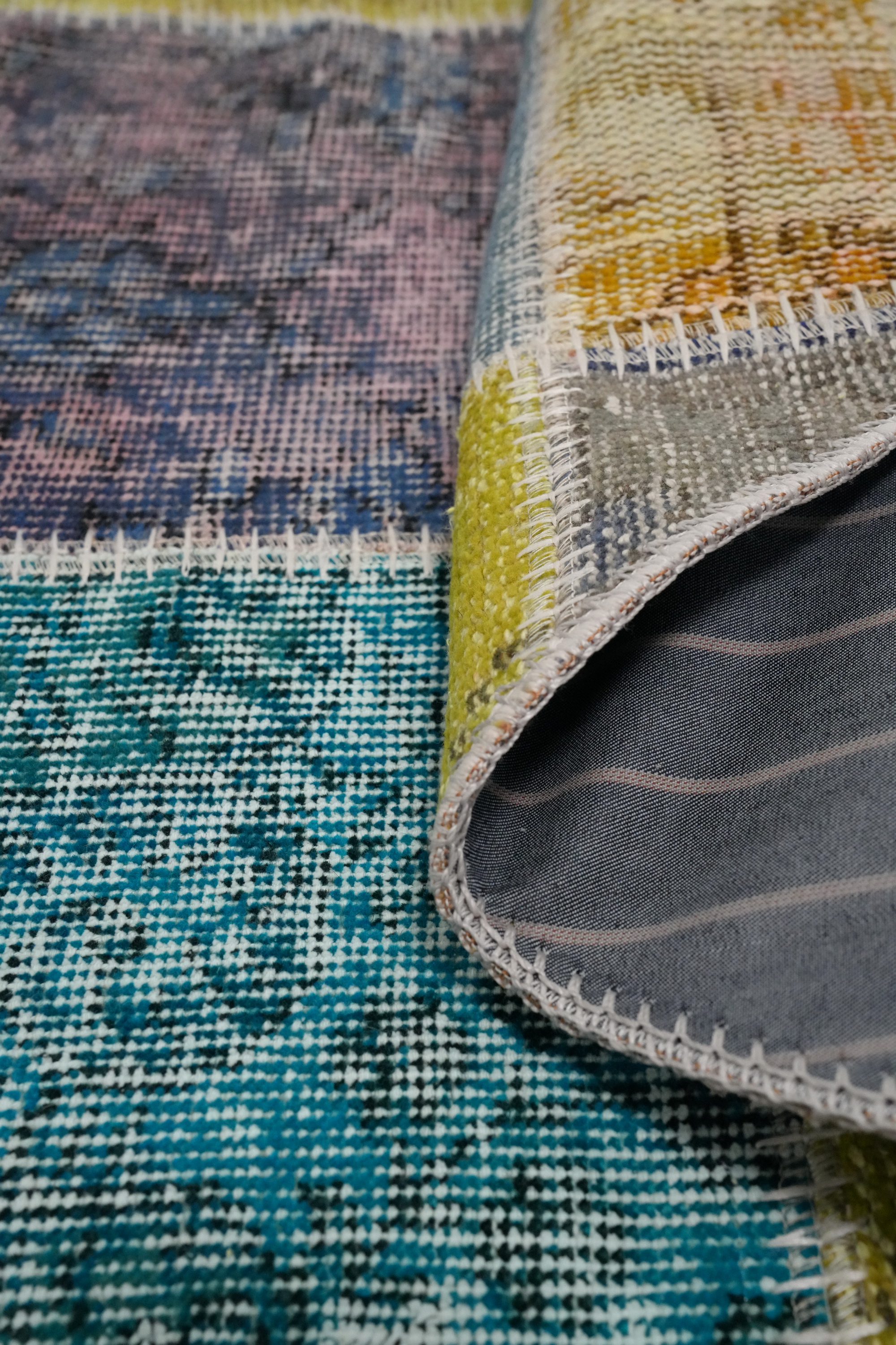 Modern Patchwork Round Rug 5x5 Hand-knotted Wool Perfect Statement Piece - Picture 4 of 6
