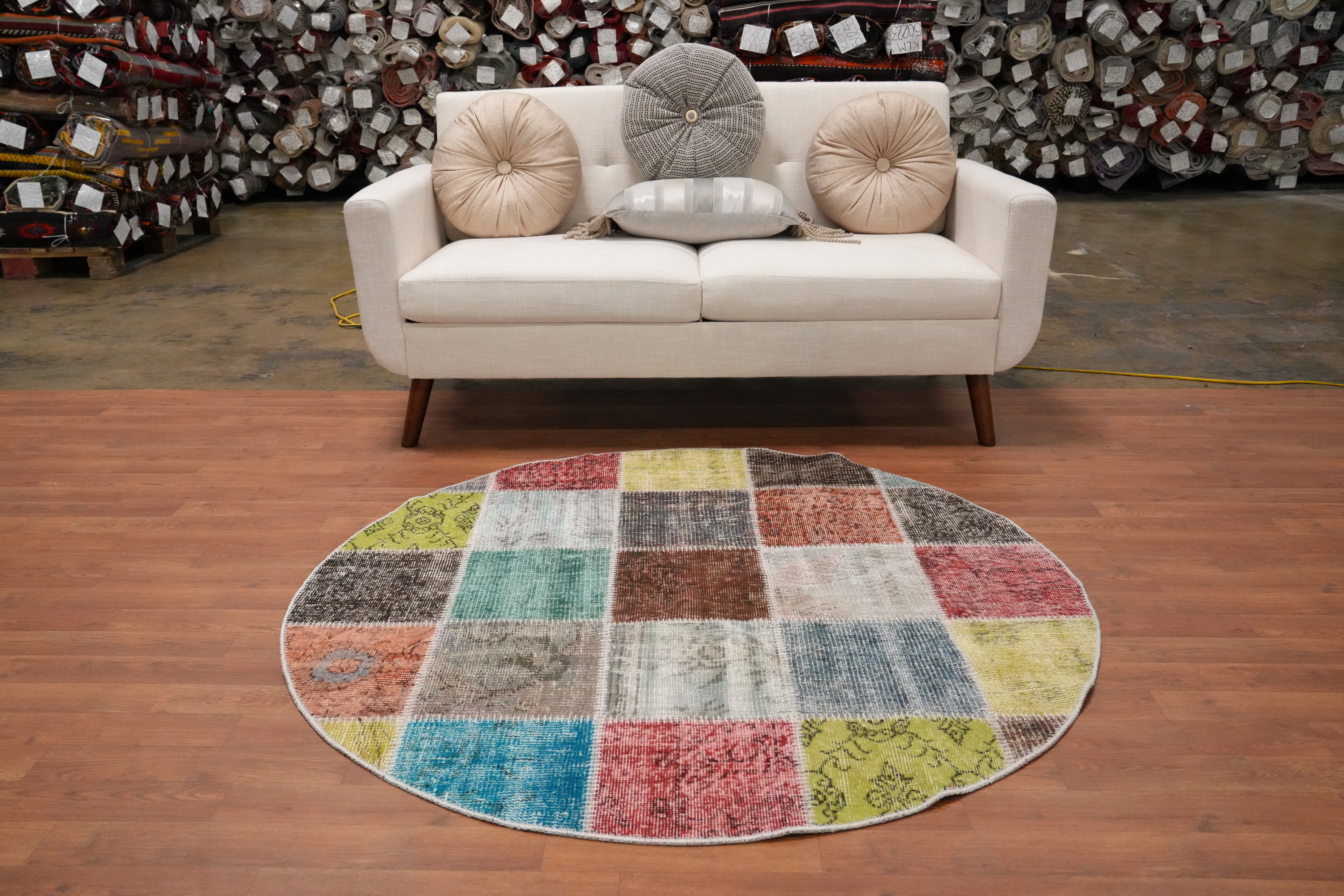 Patchwork Round Area Rug 5x5 Handmade Wool Turkish Modern Style Carpet - Picture 3 of 6