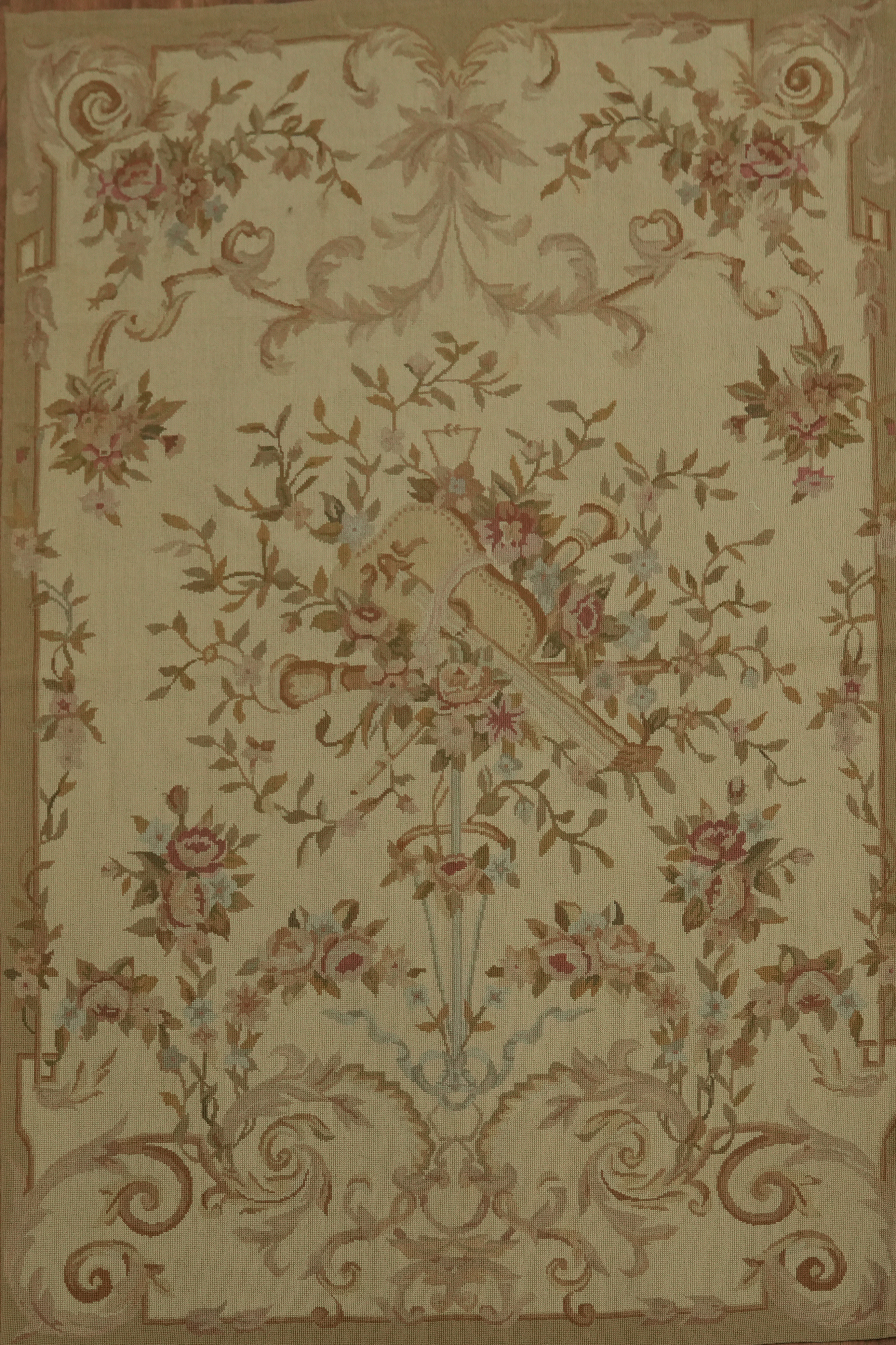 Classic Aubusson Tapestries Chinese Rug 4×6 Ivory Wool Handmade Floral Carpet