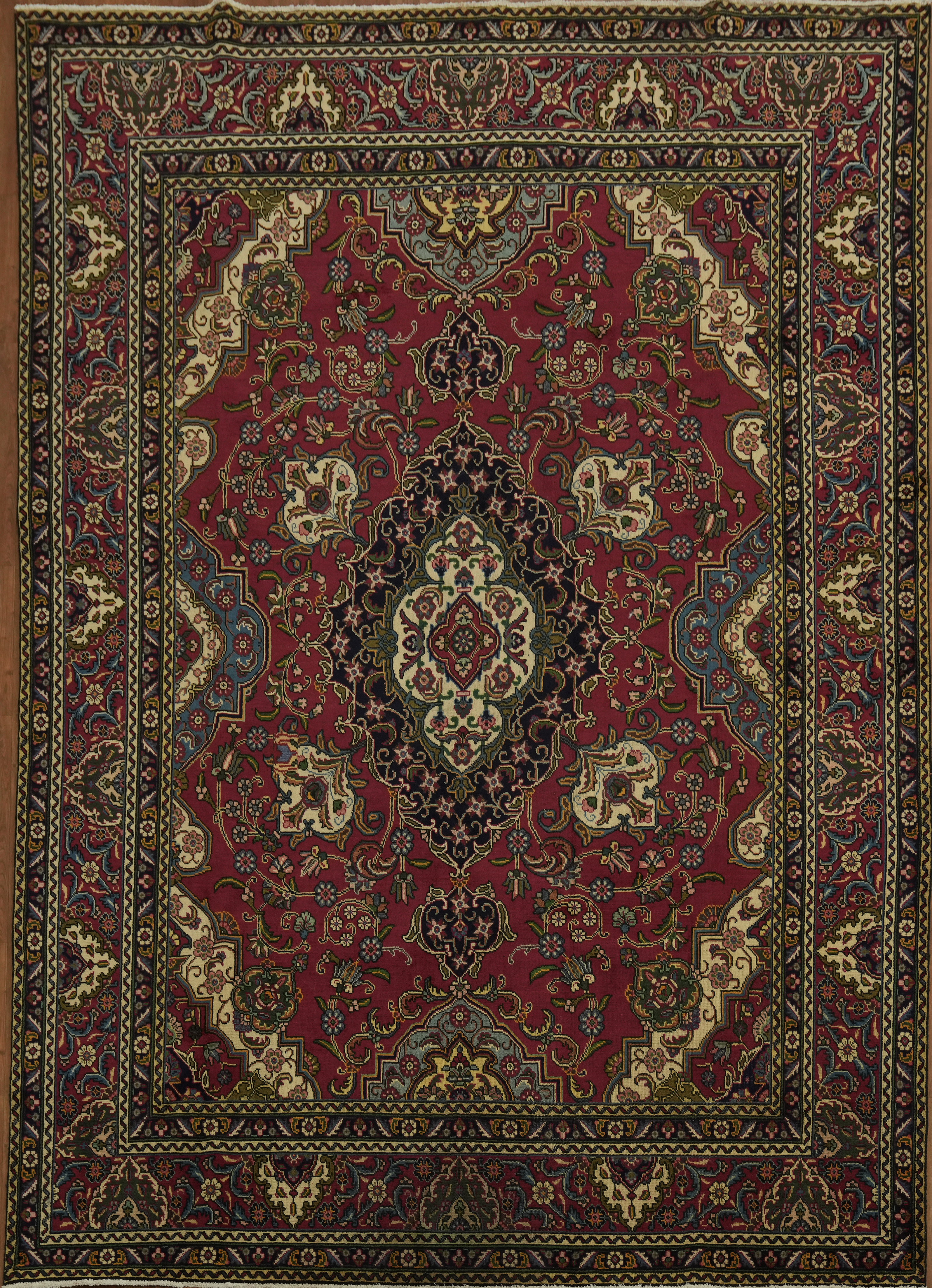 Luxurious Traditional Area Rug 8×11 Hand-knotted Wool Floral Vintage Carpet