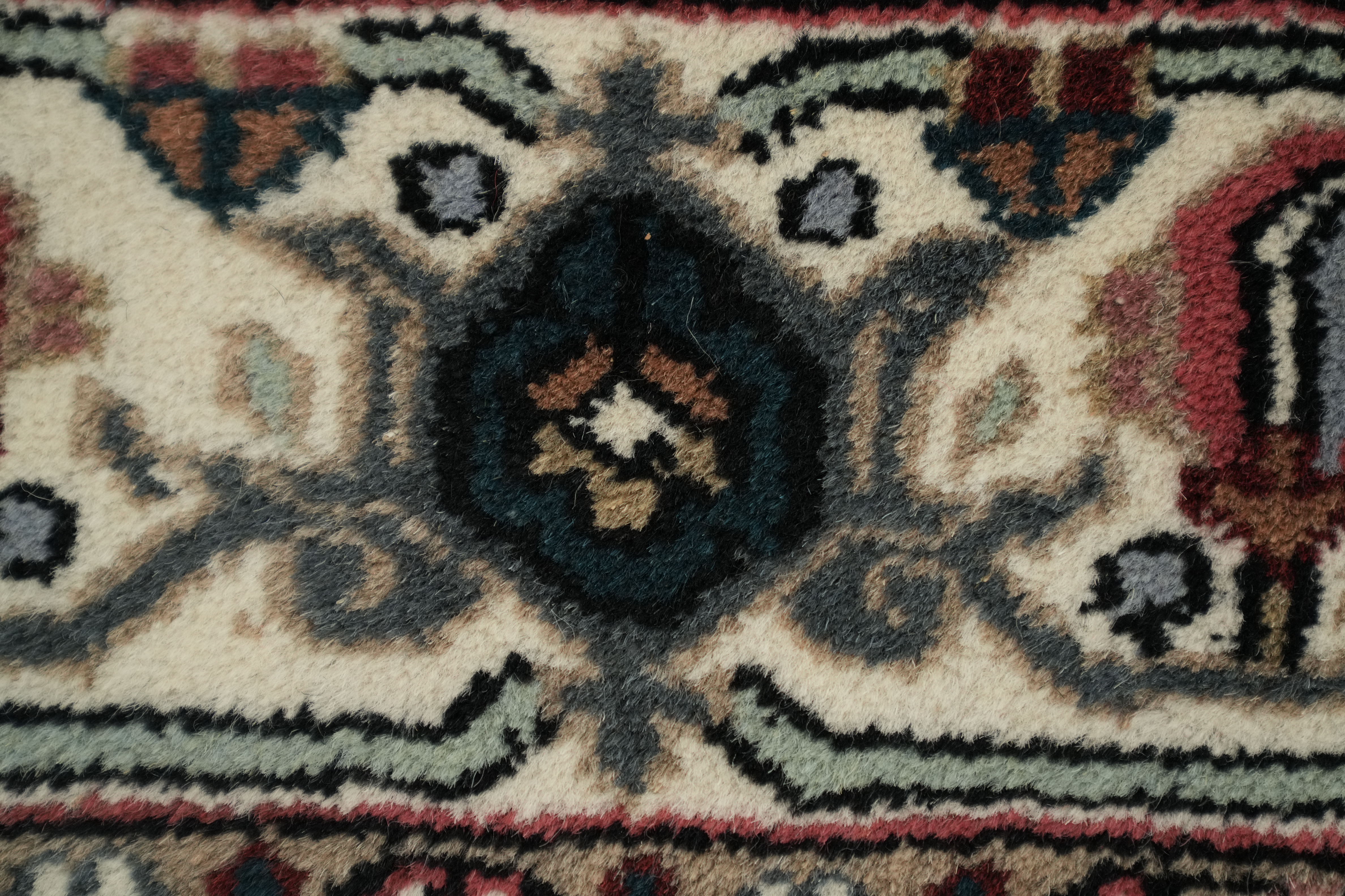Luxurious Medallion Palace Size Rug 12x18 Wool Hand-made Traditional Carpet detailed image 13