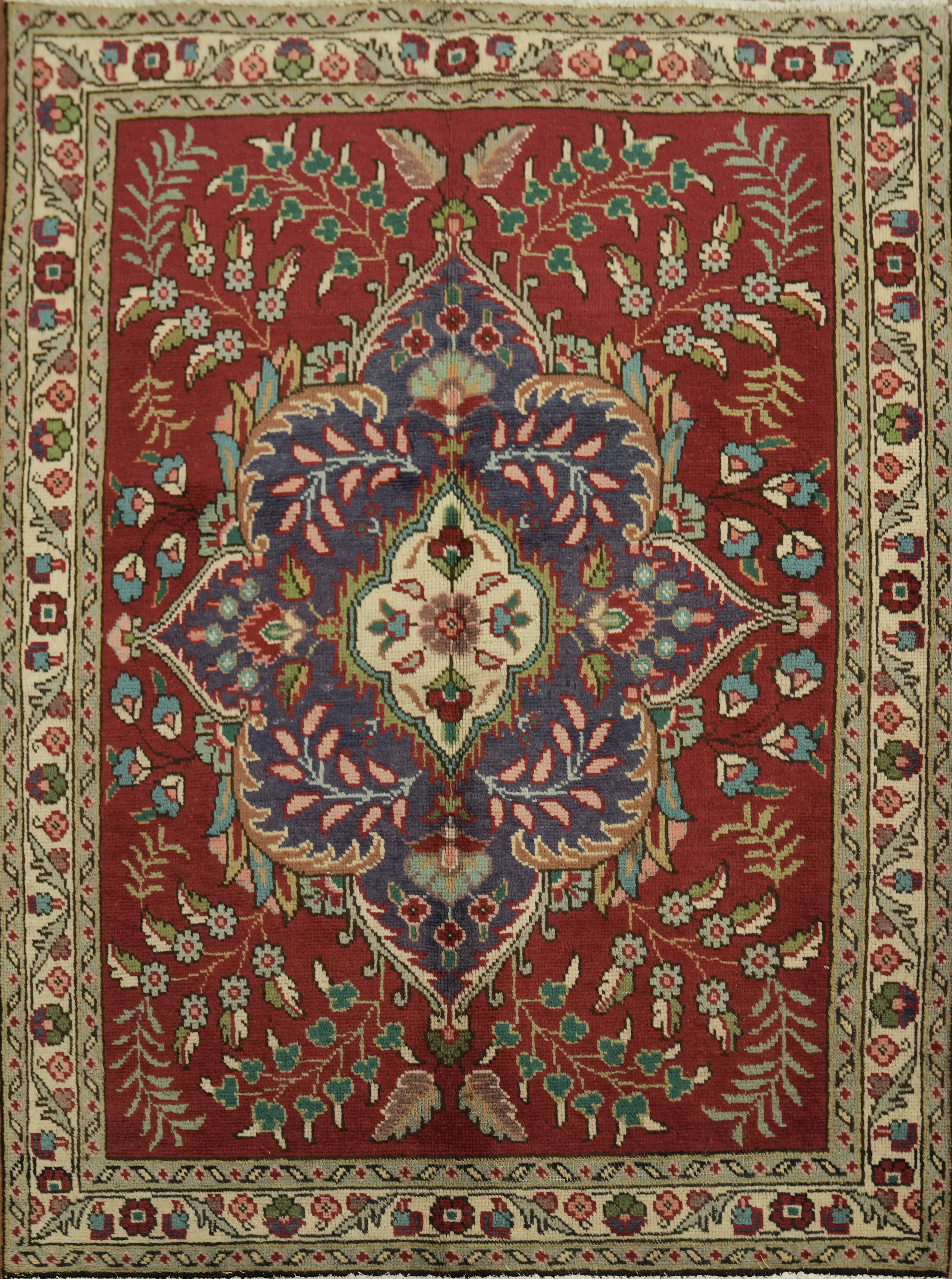 Luxurious Vintage Accent Rug 3×5 Hand-knotted Wool Floral Traditional Red Carpet