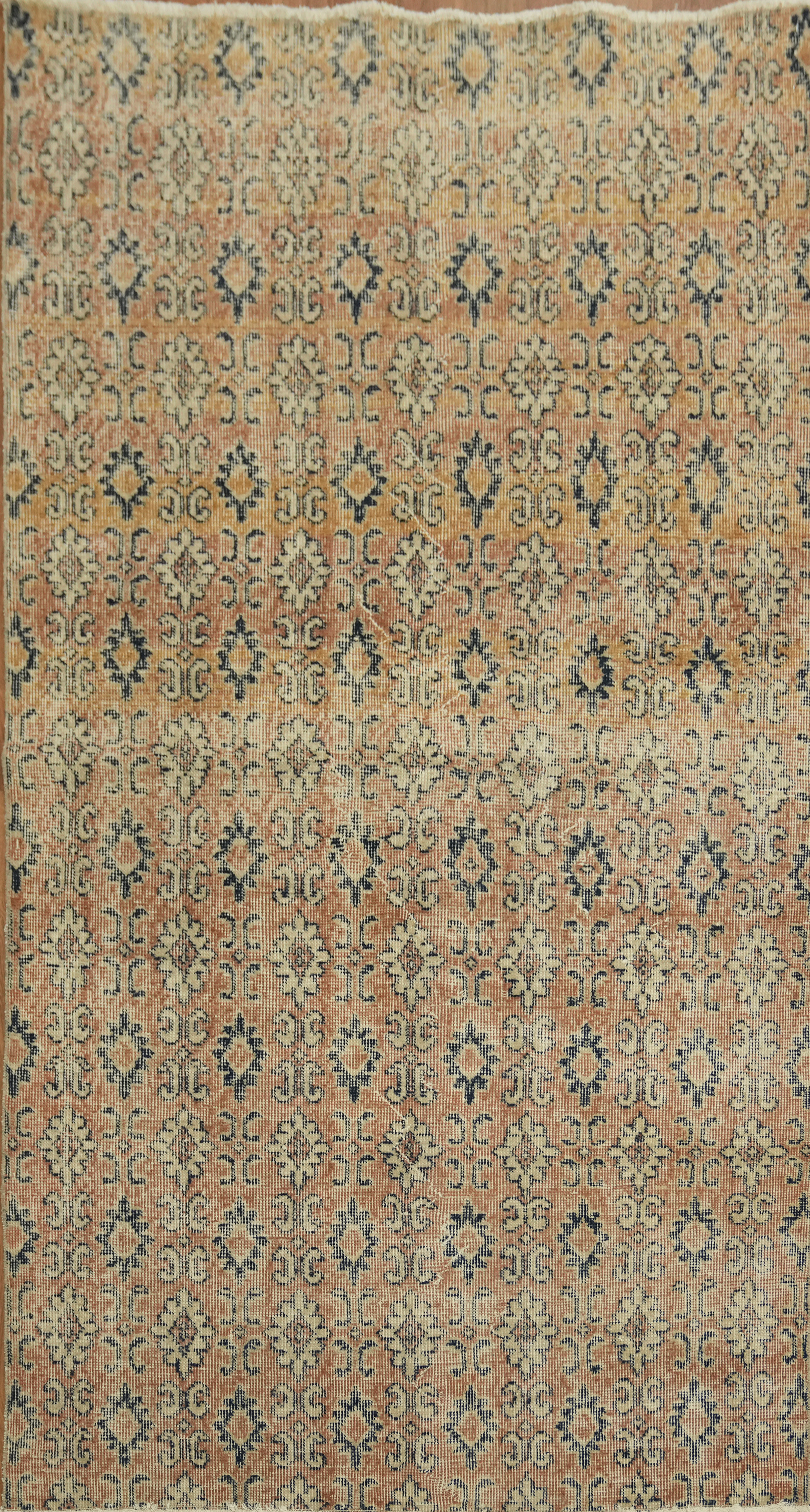 Traditional Anatolian Turkish Area Rug 4×6 Ft Handmade Distressed Wool Carpet