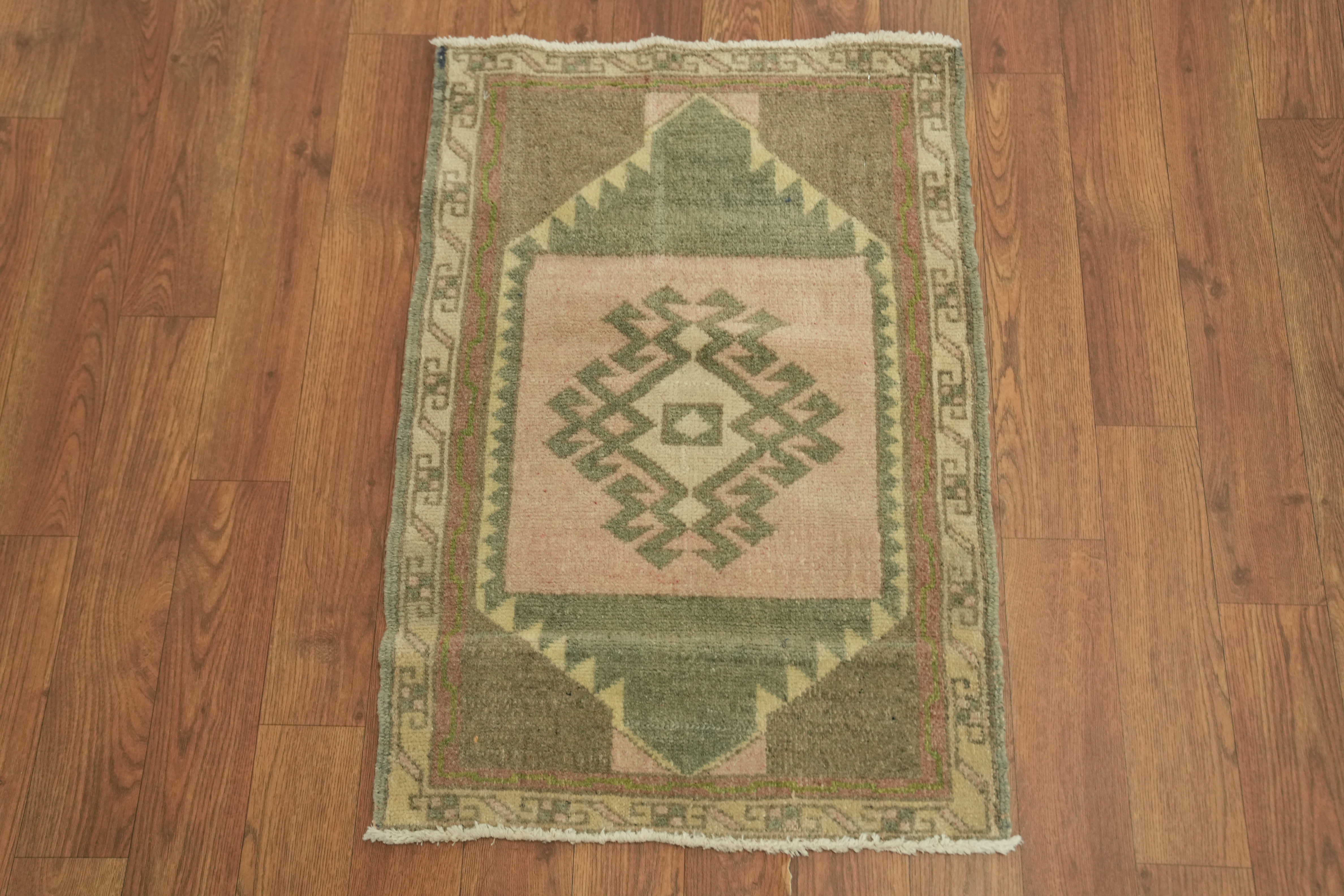 Vintage Oushak Turkish Foyer Rug 2x2 Ft Hand-Knotted Square Oriental Wool Carpet detailed image 2