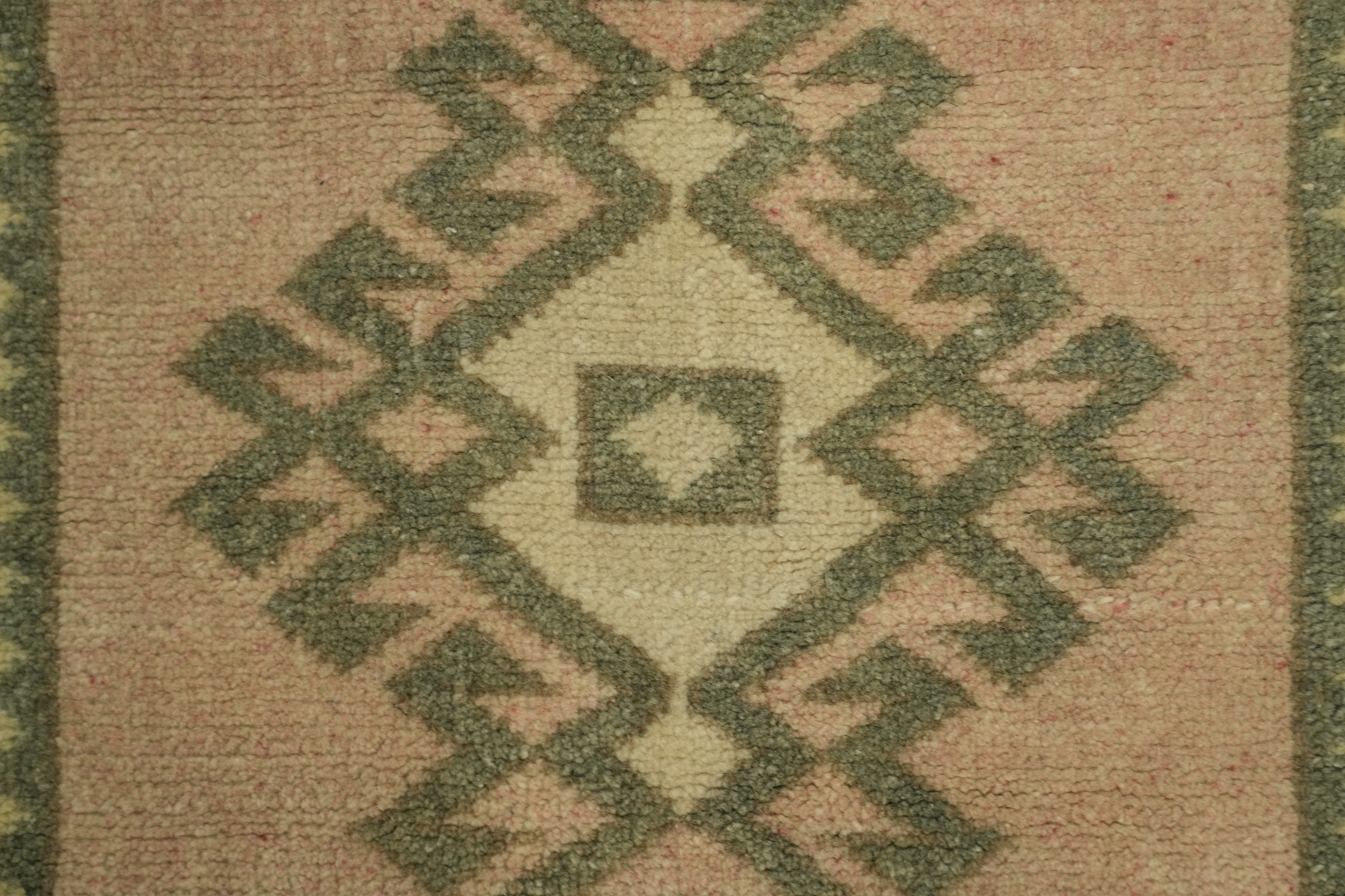 Vintage Oushak Turkish Foyer Rug 2x2 Ft Hand-Knotted Square Oriental Wool Carpet detailed image 6