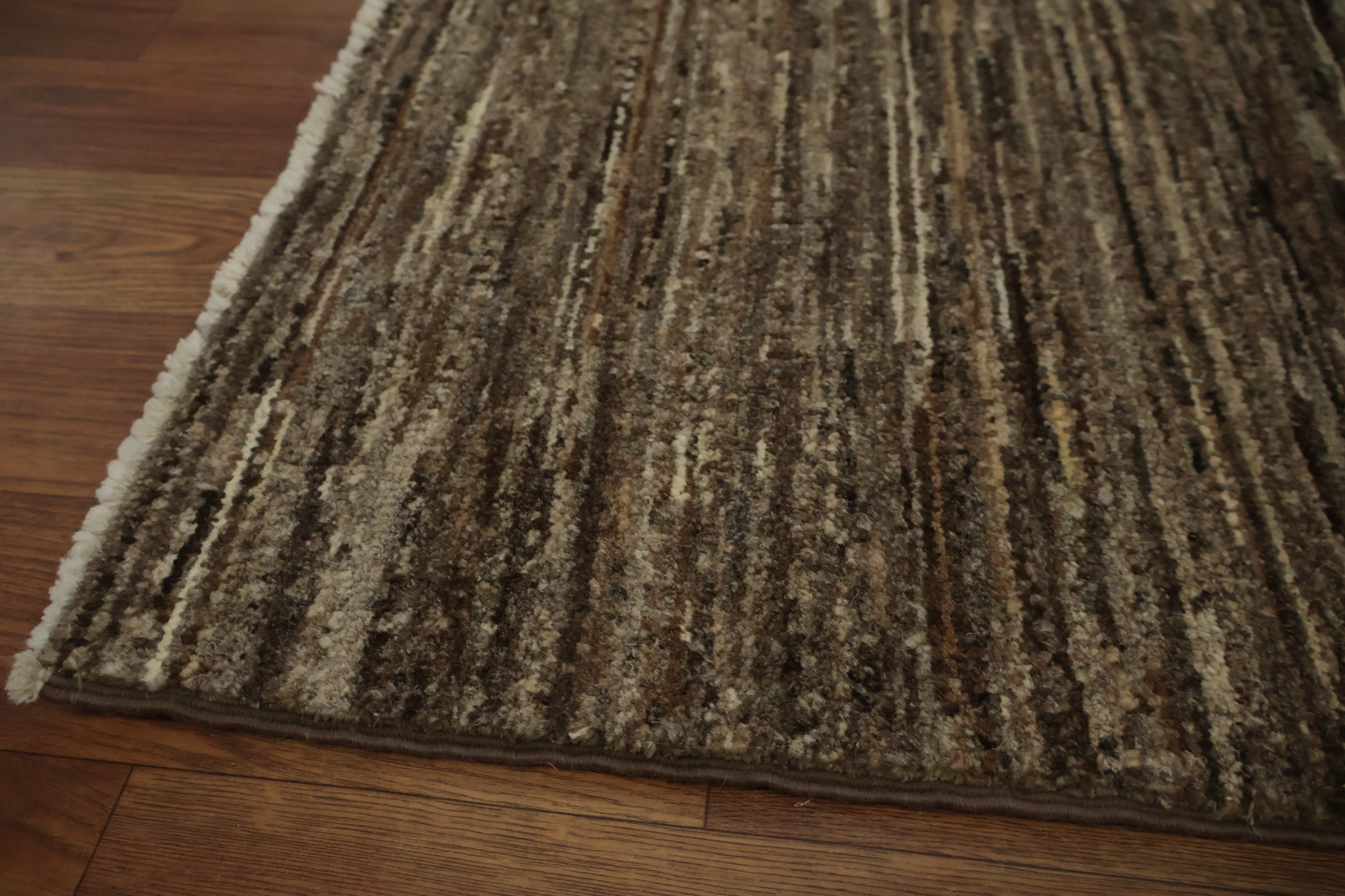 Earthy Brown Modern Rug 3x4 Hand-knotted Wool Oriental Carpet for Room Decor - Picture 9 of 14