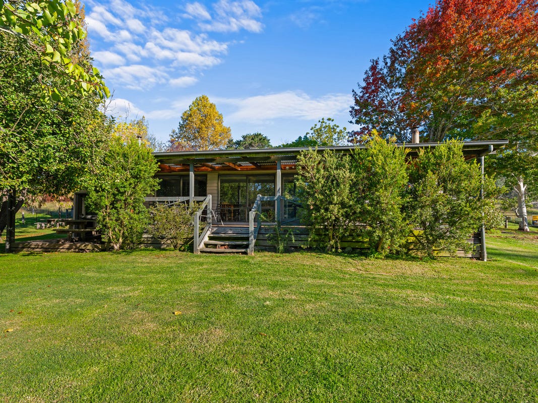 Rural Property for Sale: Buchan, Vic 3885