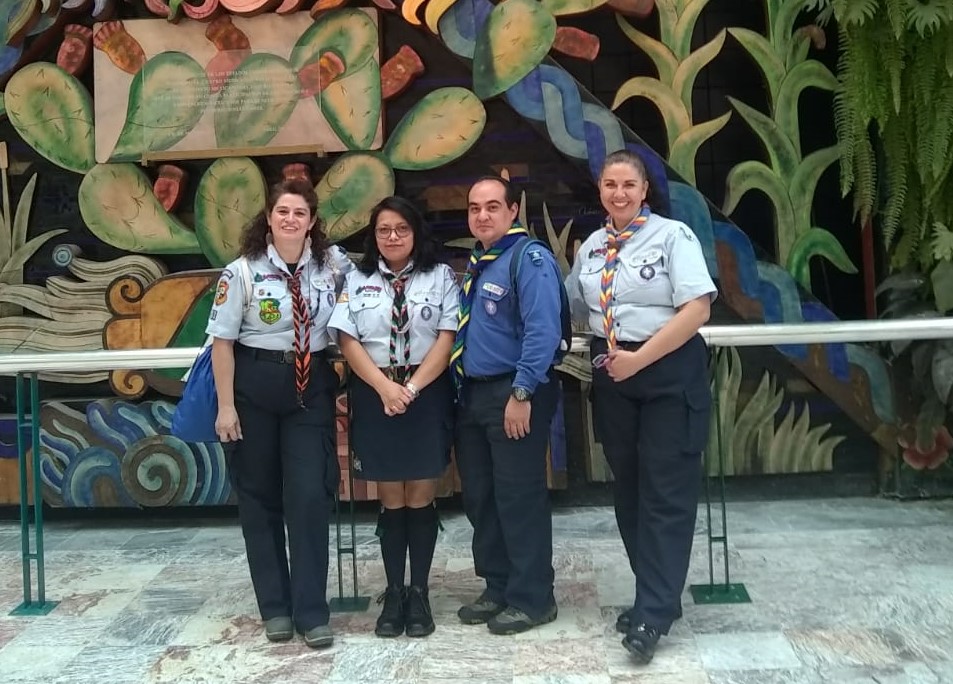 HOY ES EL DÍA MUNDIAL DEL SCOUT, ¿QUIÉNES SON Y QUÉ HACEN ESTOS JÓVENES? Sistema Mexiquense de HOY ES EL DÍA MUNDIAL DEL SCOUT, ¿QUIÉNES SON Y QUÉ HACEN ESTOS JÓVENES? Sistema Mexiquense de