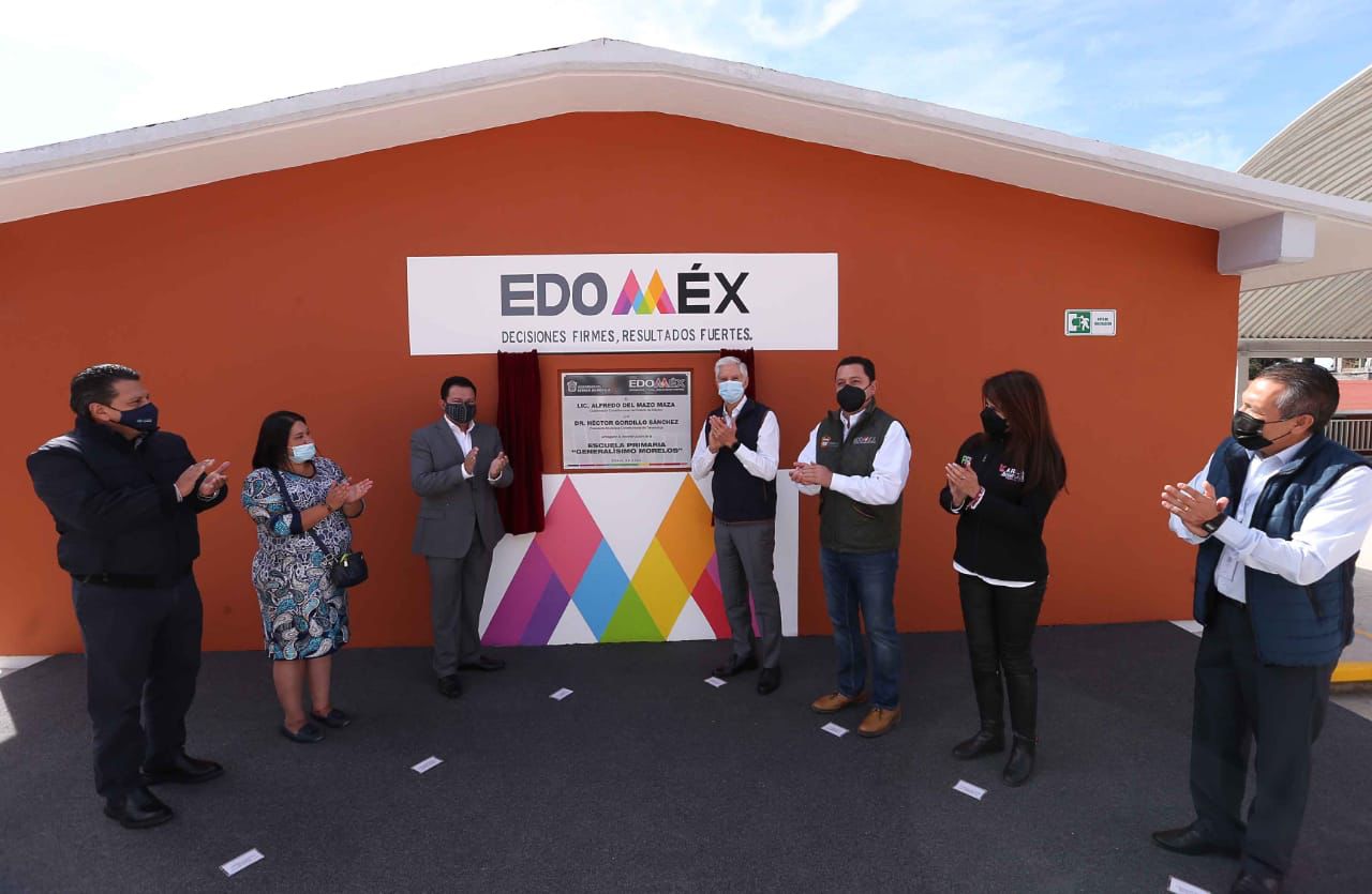 ALFREDO DEL MAZO ENTREGA RECONSTRUCCIÓN DE LA PRIMARIA "GENERALÍSIMO