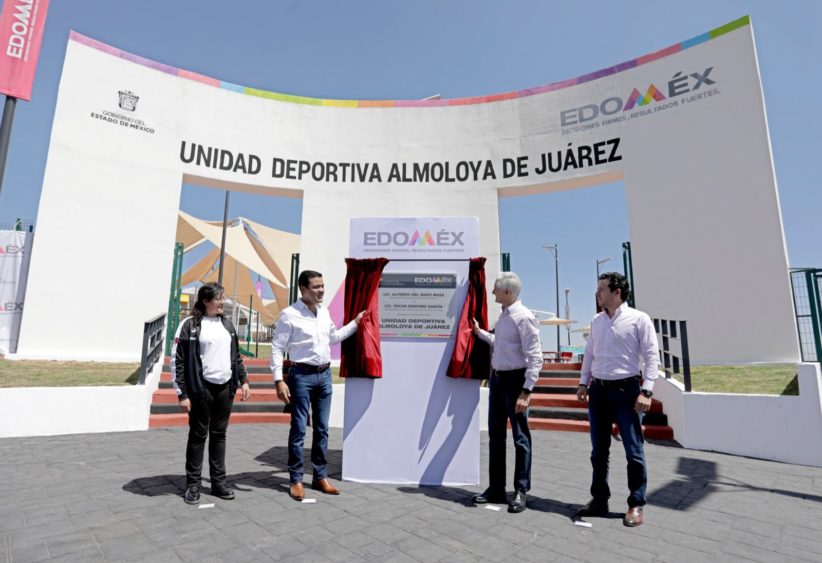 ALFREDO DEL MAZO INAUGURA LA UNIDAD DEPORTIVA DE ALMOLOYA DE JUÁREZ