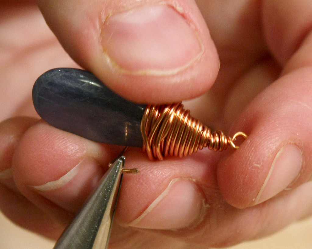 Wire Wrapped Cover on a Teardrop (Technique) Lima Beads