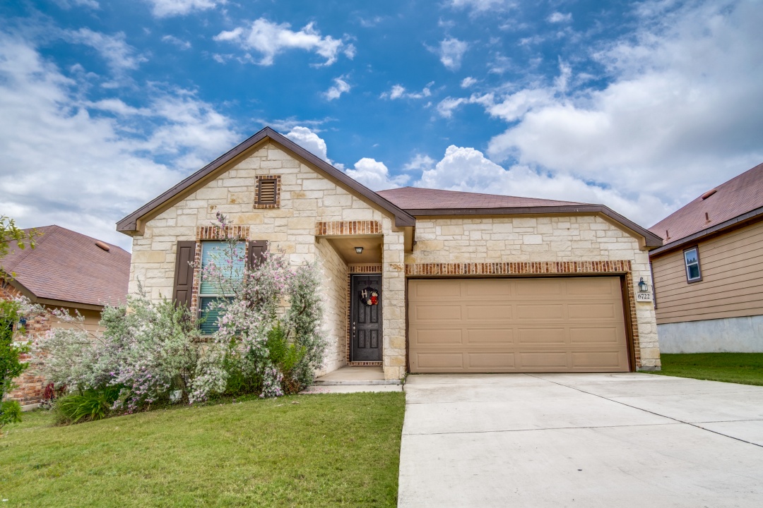 6722 Loma Blanca, San Antonio, TX, 78233 Shoot2Sell
