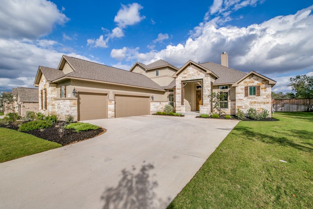 435 Sweet Rose, Castroville, TX, 78009 Shoot2Sell