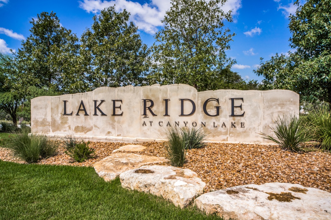 1384 Bellwood Dr, Canyon Lake, TX, 78133 Shoot2Sell