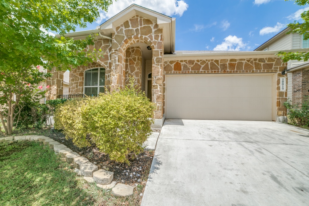 10019 Mill Path, San Antonio, TX, 78254 Shoot2Sell